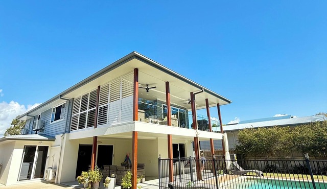 Your Coastal Escape Awaits in Toogoom with private beach access!