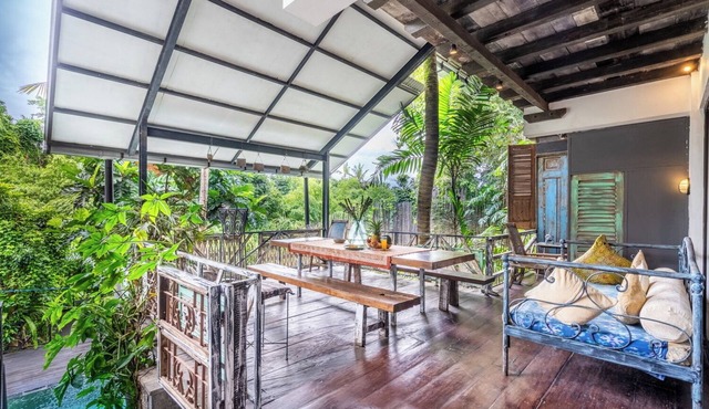 Your Dream Waterfront Villa