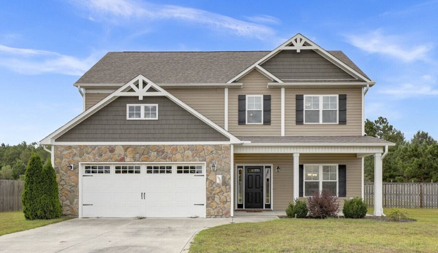 Your Eastern North Carolina Home away from Home in Peytons Ridge