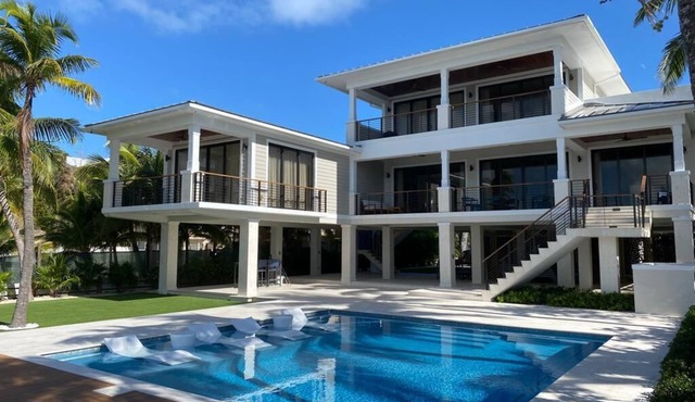 Your Exclusive Slice of Paradise - where luxury meets tranquility!