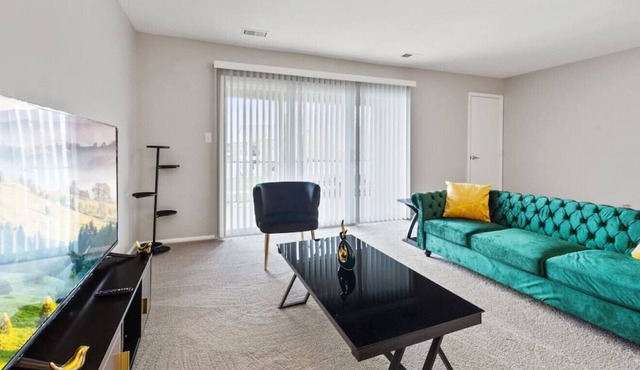 Your Fall Get Away, DT Carmel