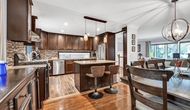 Your Family-Friendly Getaway! Vibrant & Relaxing!