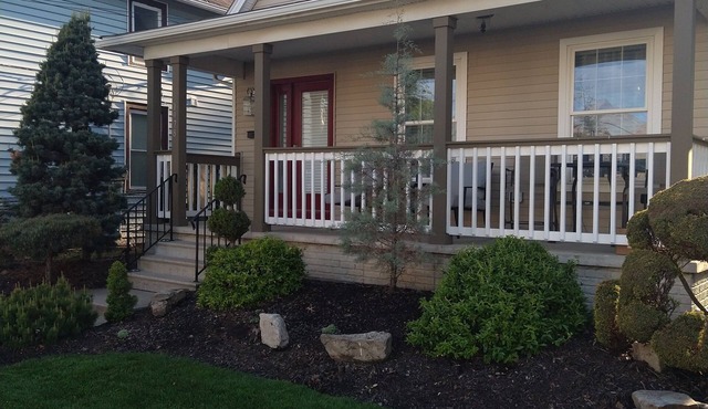 YOUR FAMILY FRIENDLY HOME IN CLEVELAND