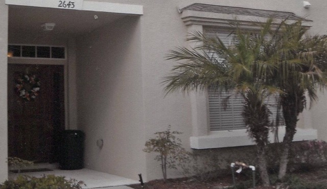 Your Family Vacation Starts Here!!! Beautiful Townhouse close to Disney