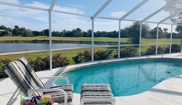 * Your fun, sunny, totally relaxing Florida vacation starts now! *