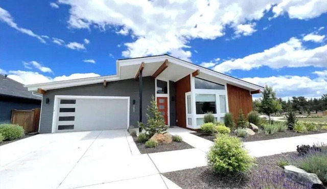 Your Gateway to Adventure and Relaxation!