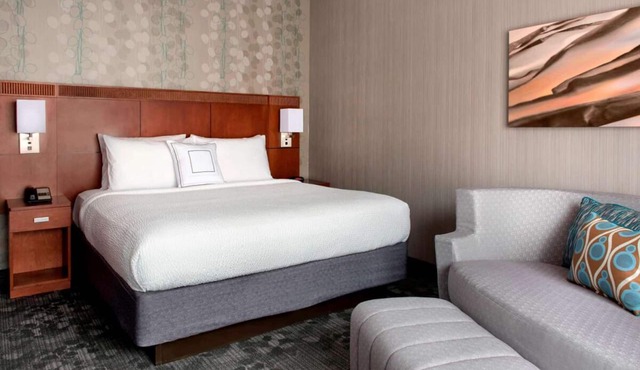 Your Gateway to Garden State Adventures! Pet-friendly Stay!