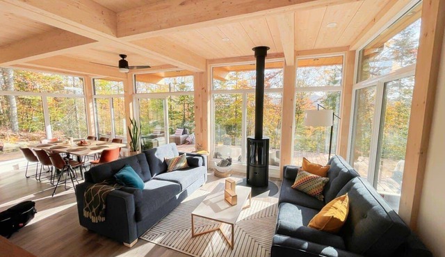 Your Happy Place, Chalet & Nature Tremblant