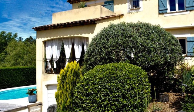 Your haven of peace in the heart of the Esterel mountains with private pool