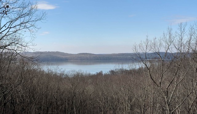 Your Headquarters for Kentucky Lake Adventures!