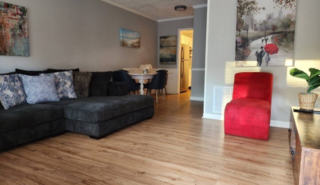 Your Home Away from Home near Historic Romen