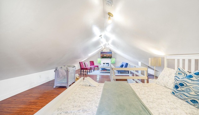 Your home away from home in Thorold, ON - Niagara Falls