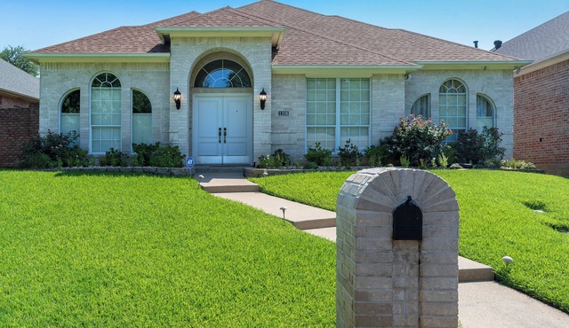 Your home away from home. Fully furnished & tastefully decorated w/you in mind.