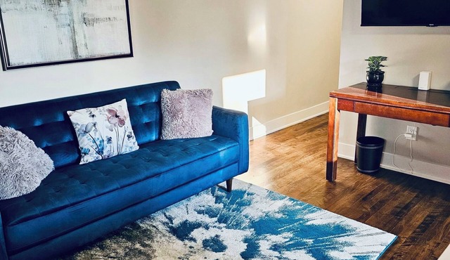 Your Home Away From Home in Ottawa - close to work, schools, hospitals, parks