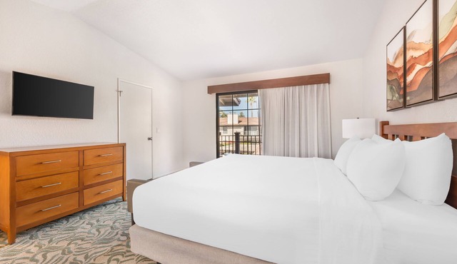 Your Home Away From Home! Close to Milagro Farm Vineyards and Winery, Fishing