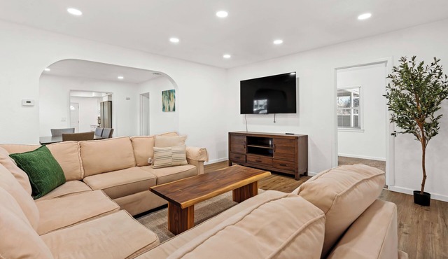Your Home Away From Home in Bakersfield”