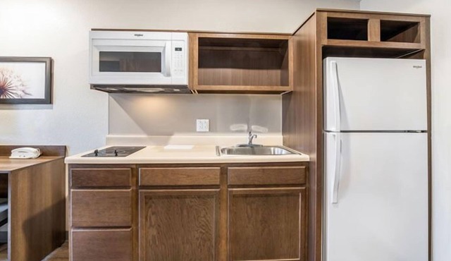 Your Home Away from Home! Full Kitchen, Pet-friendly, Free Parking!