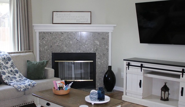 Your home away from home/The perfect place to unwind with family & Friends