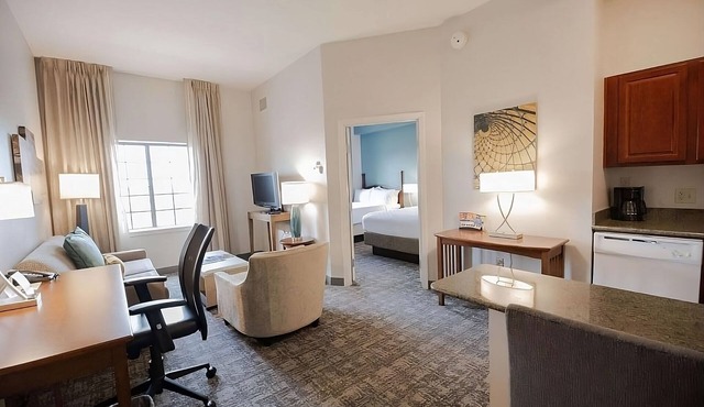 Your Home in Baton Rouge! Comes with Free Breakfast & Parking! W/Pool Onsite!