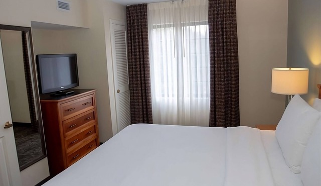 Your Home in San Antonio's Center! 2 Comfortable Suites w/Free Breakfast! Pool!