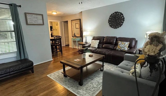 Your Houston-Area Escape, Comfort & Convenience