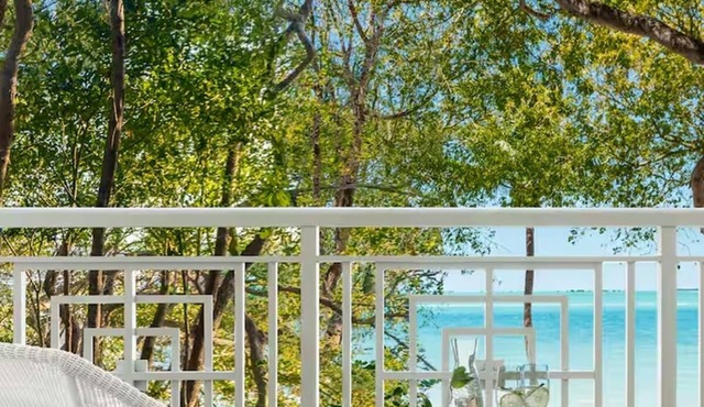 Your Key Largo Adventure Starts Here! 2 Great Units, Pets Allowed