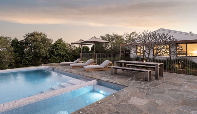 Your Luxury Escape - Cielo