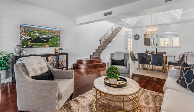 Your Luxury Getaway on Biltmore Golf Links Course, Phoenix AZ!