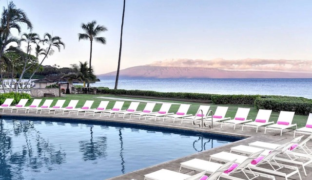 Your Maui Adventure Awaits! Beachfront, Pool, Minutes to Kapalua Coastal Trail!