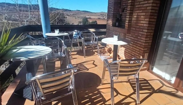 Your meeting point, gather your friends and family in a dream house.