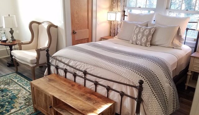 Your Montford Nest, A private cozy retreat.