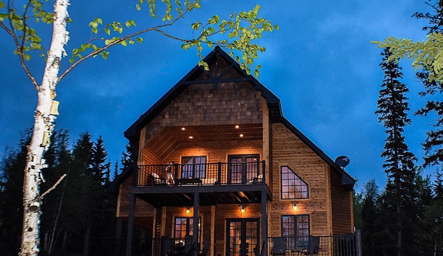 YOUR NORTH SHORE ESCAPE STARTS HERE-LUXURY CABIN IN THE HEART OF LUTSEN MTNS!