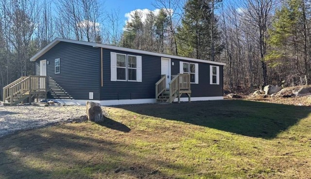 Your Norway, Maine retreat- Peace and Pines