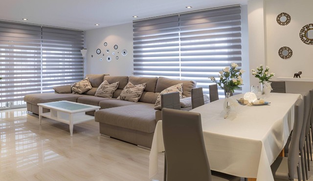 YOUR OASIS NEAR MADRID WITH JACUZZI, POOL AND COUNTRY VIEWS.