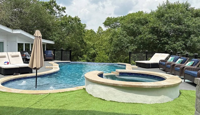 Your OASIS Nestled In Wooded River Views, POOL
