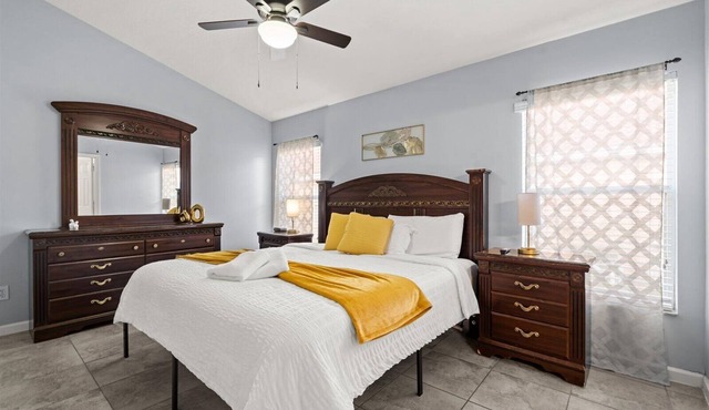 Your Orlando getaway starts with football and theme parks.
