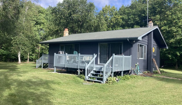 Your Own Private Resort on Woman Lake!