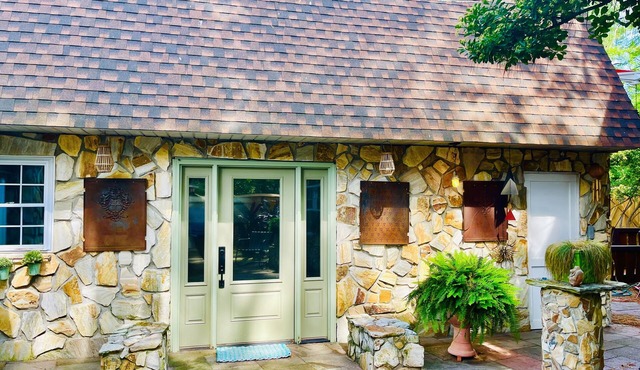 Your Own Stonegate Cottage— North OC—4 blocks to the Beach