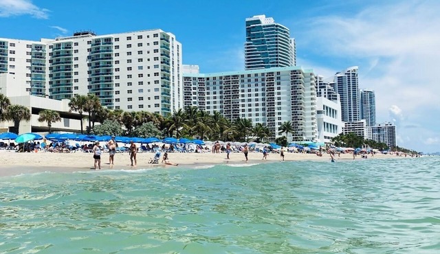 Your Paradise by the Sea. Tides on Hollywood Beach. Penthouse PH 16K