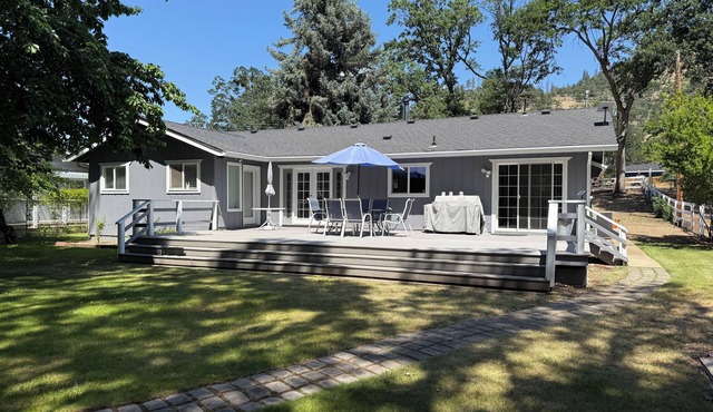 Your Peaceful Home on the Klamath River