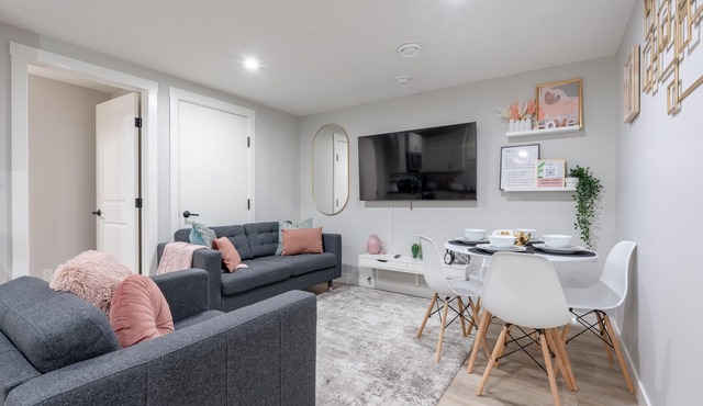 Your Perfect 2BR Stay in SE Calgary