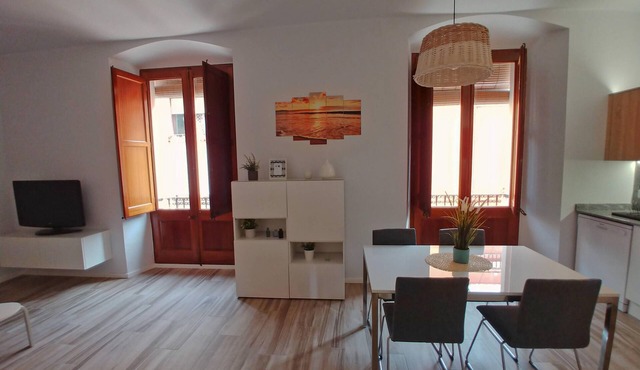 Your Perfect Apartment on the Costa Brava: Modern and Cozy in Palamós 🌞🏖