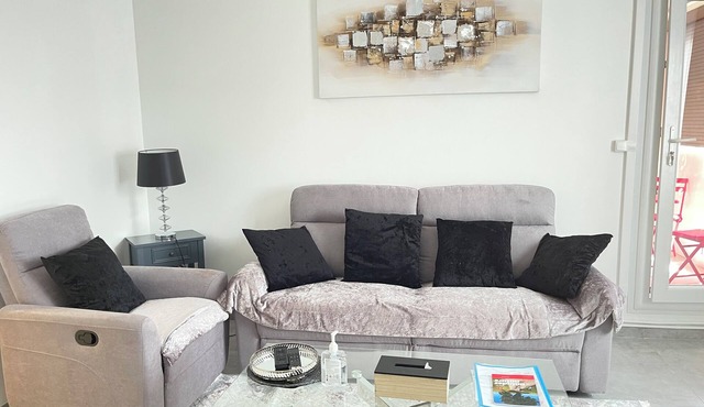 Your perfect cocoon 9 min from Eurexpo and 14 min from Groupama