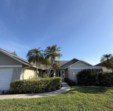 Your Personal Waterfront Paradise Awaits