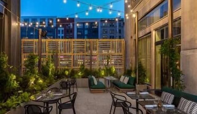 Your Philly Adventure Starts Here! Onsite Parking, Pets Allowed!