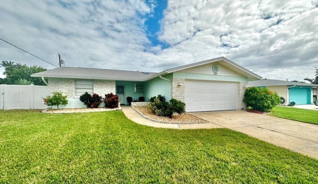 Your Piece of Ponce! SECLUDED BEACH, RIVER VIEW, FAMILY FRIENDLY AND LOTS OF FUN