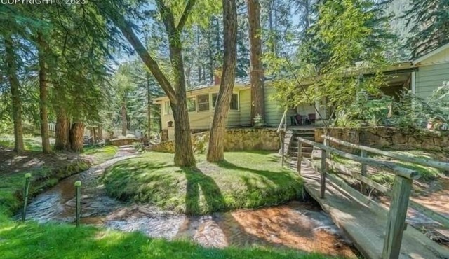 Your private luxury resort in town on trails. 5 private bedrooms, 3 full baths