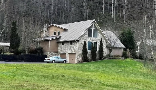 Your Private Mountain Retreat Awaits!