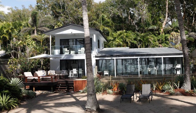 Your Private, Ocean-Front Sanctuary At Oak Beach