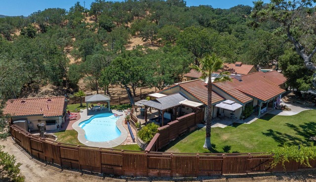 Your Private Resort in Wine Country